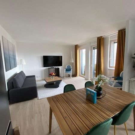 Grand Appartement Courbevoie Paris Exterior photo